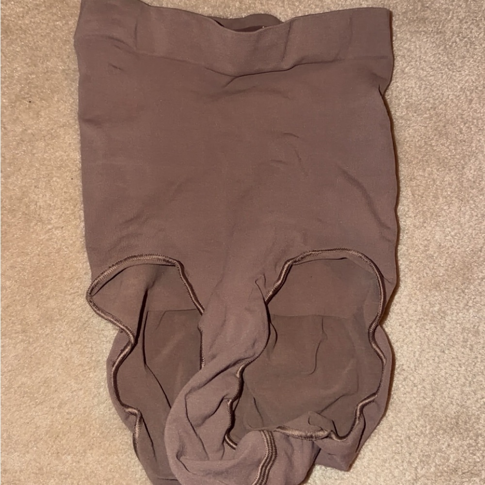 SKIMS Cocoa High-Waisted Shapewear
